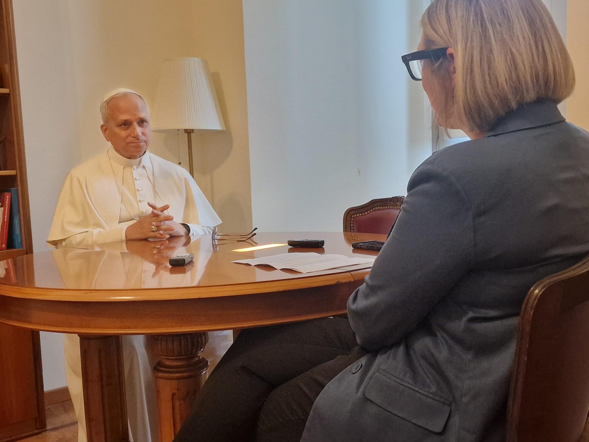 In interview with Crux correspondent, Pope talks Ukraine, synodality, polarization, World Cup