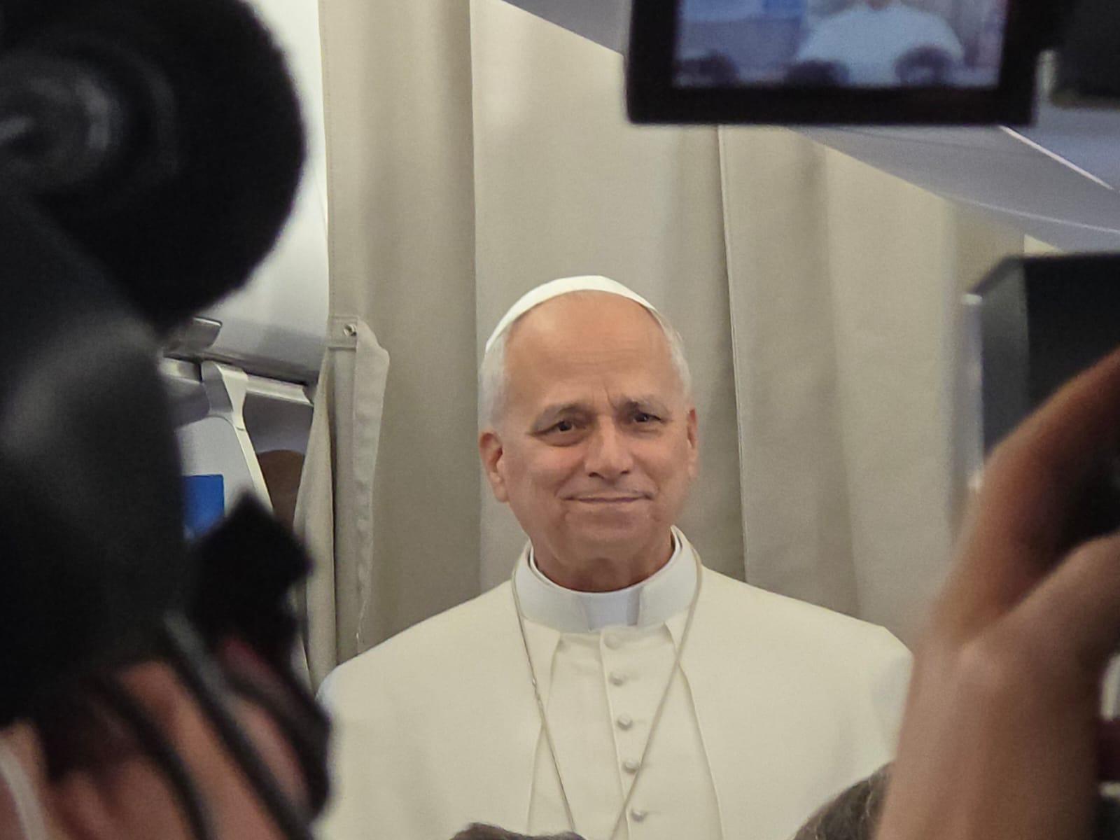 En route to Lebanon, Pope Leo XIV talks Gaza, Ukraine, potential Jerusalem visit