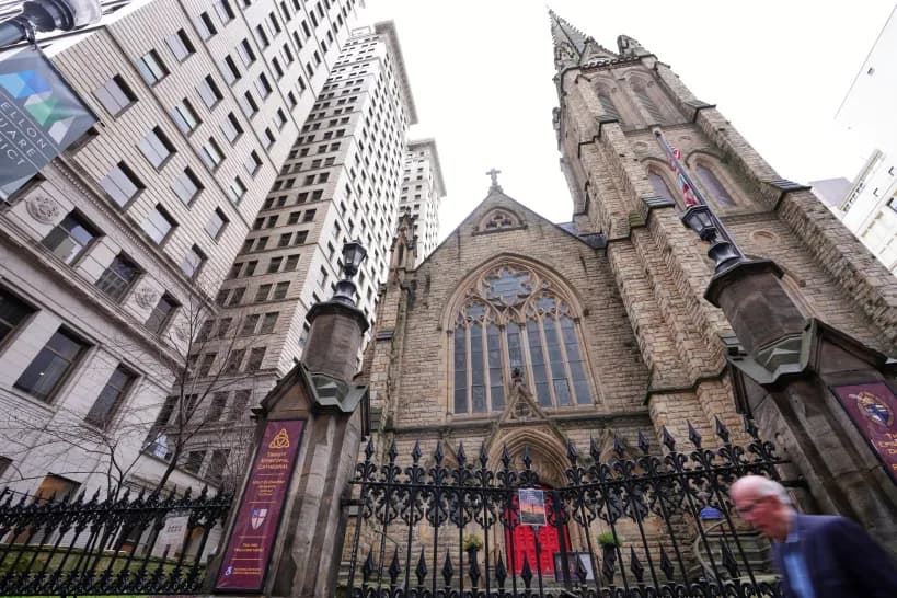 Head priest of Episcopal Church in Pittsburgh accused of stealing baseball cards from Walmart
