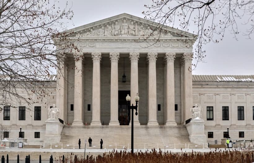 Supreme Court revives suit from evangelical Christian challenging restrictions on demonstrations
