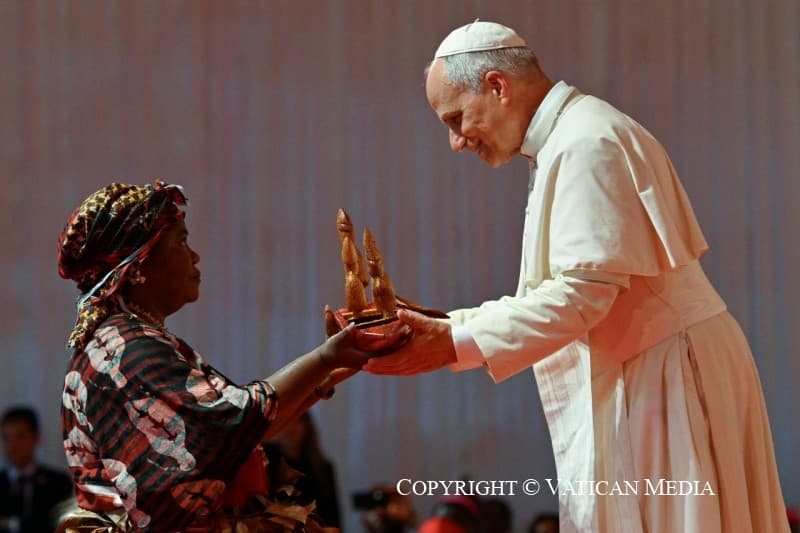 Pope’s last day in Equatorial Guinea a tale of tensions