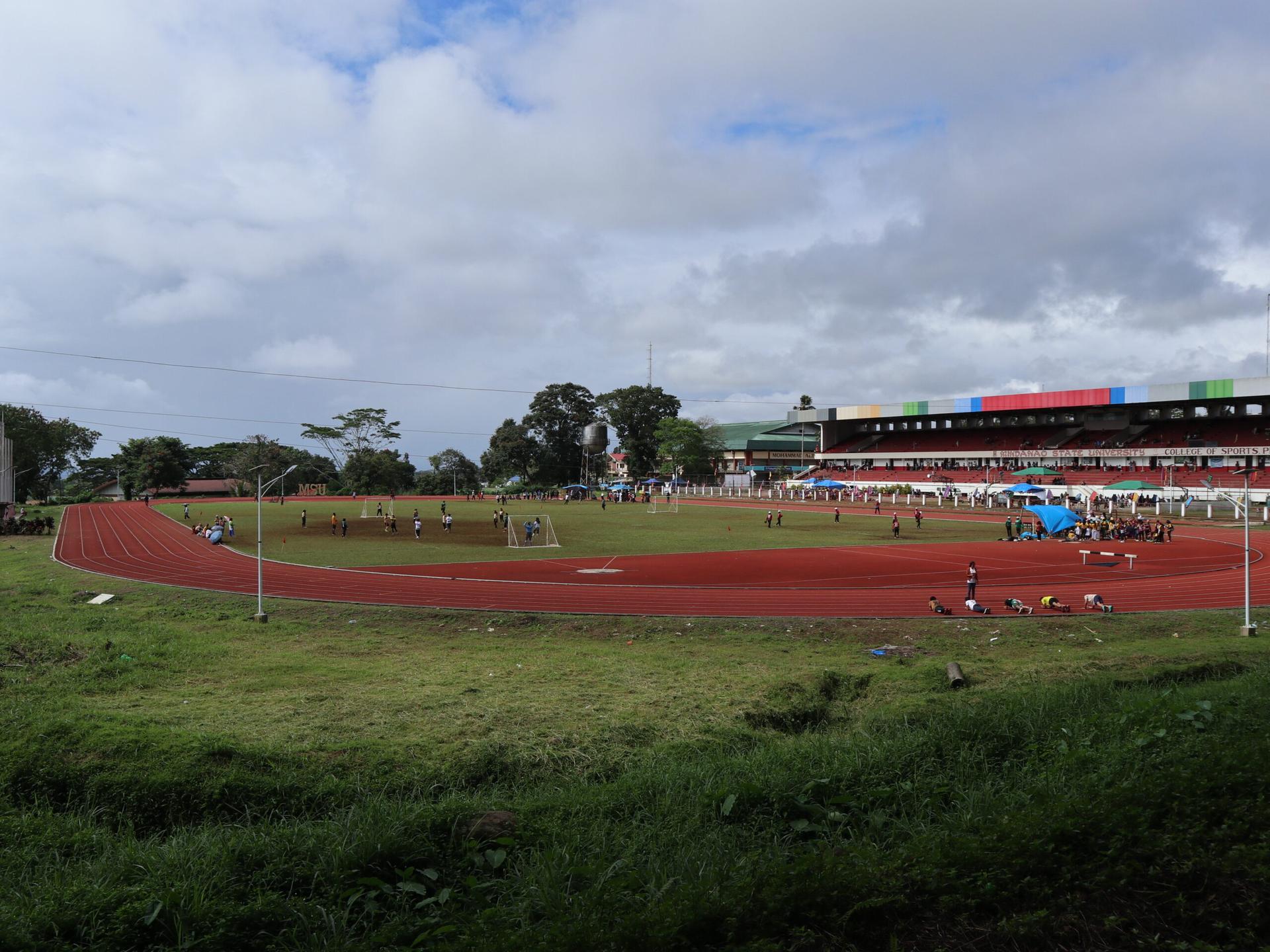 Philippine troops kill 10 suspected Muslim militants in deadliest clash so far this year