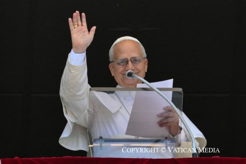 Pope Leo Prays for China, Mideast Christians on Pentecost Sunday