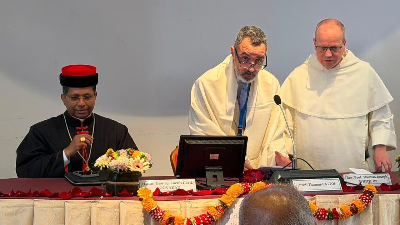 Vatican-sponsored conference fosters dialogue with Indian religious traditions
