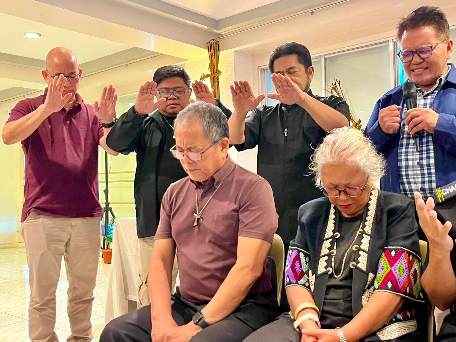 Catholic priest, renowned writer expose death threats after denouncing ‘cult’ denomination in Philippines