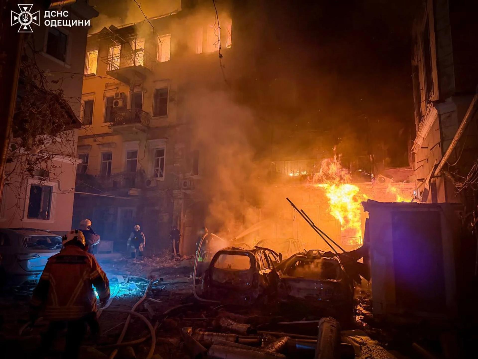 Pope appeals for peace in Ukraine as reports of civilian casualties multiply on both sides